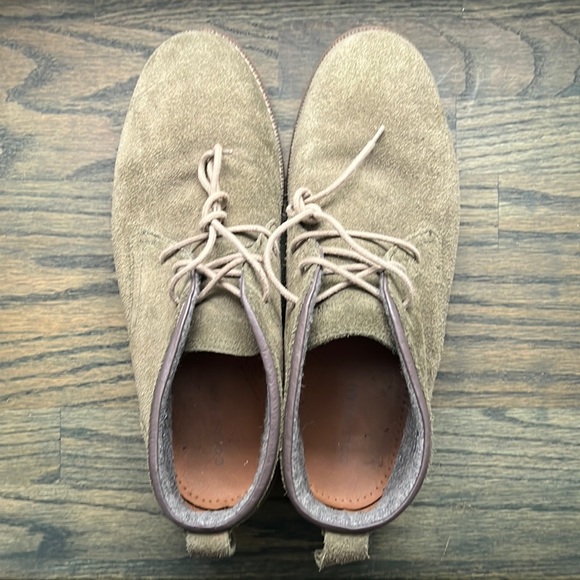 Cole Haan Suede Chukka ankle boots wool lined. EUC. Size 10.5 Olive Green - Picture 4 of 14